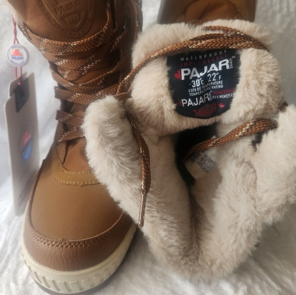 Waterproof boots - Picture 2 of 6